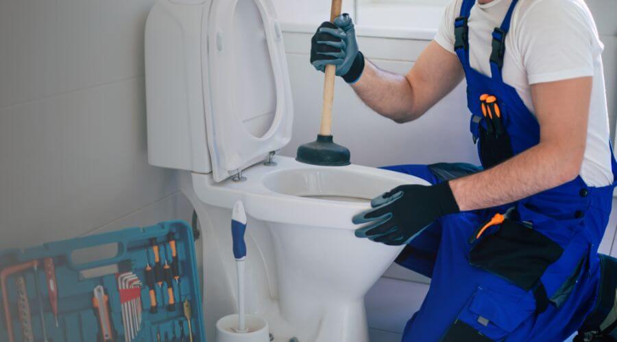 Professional same day plumber in Fruitland, IA